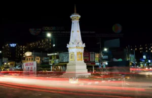 Sewa bus surabaya jogjakarta